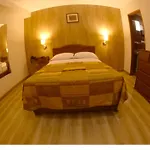 Hotel Asturias Inn